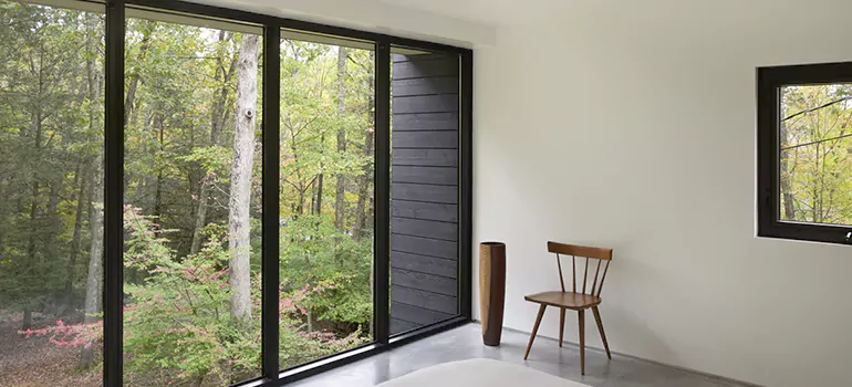 Bulletproof Window Protection Services in Pickering, ON