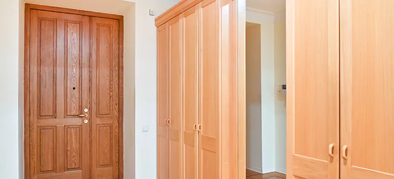 Glass Closet Door Repair in Pickering, Ontario
