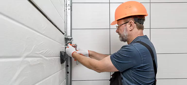 Garage Door Repair in Kinsale