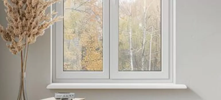 Vinyl Window Stool in Pickering, ON